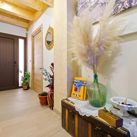 Sierra De Majalinos Country house